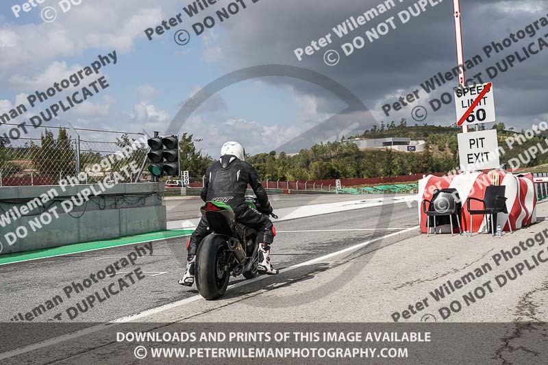 motorbikes;no limits;peter wileman photography;portimao;portugal;trackday digital images